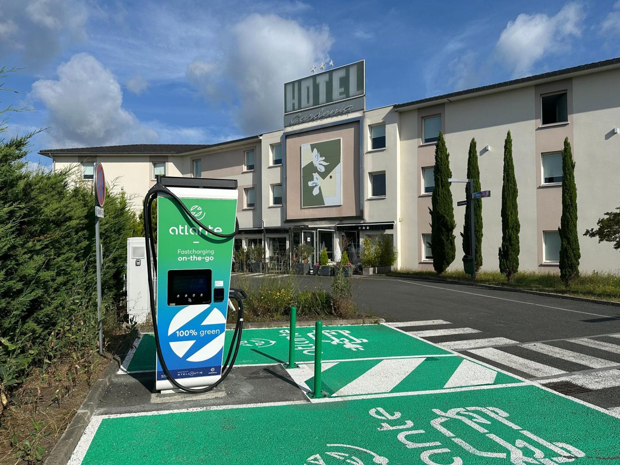 Hotel Gardenia Bordeaux Est Yvrac Exterior photo